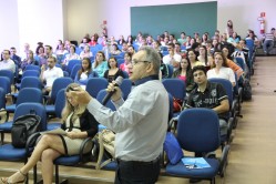 Professor Ronei  Martins apresentou um panorama sobre a utilização de tecnologias digitais de informação e comunicação na UFLA
