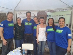 Representantes da UFLA participam do mutirão de saúde realizado no bairro jardim glória