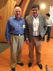 Professor Winfried Blum, da University of Natural Resources and Life Sciences, Vienna, Austria, com o professor Marx Leandro Naves