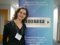 Professora Débora Soares (DED/UFLA), participou do IV Encontro Mundial sobre o Ensino de Português na Universidade de Georgetown, em Washington, Estados Unidos 