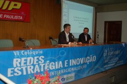 Abertura do evento pelos coordenadores institucionais: professor Cleber Carvalho de Castro (UFLA) e professor Flávio Romero Macau, da Universidade Paulista.