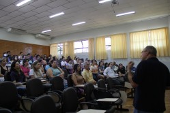 palestra_prof_australiano