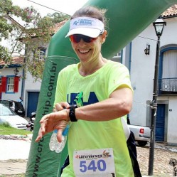 Patrícia Almeida: 21 km, em 3h11’42'' - UFLA runners no pódio