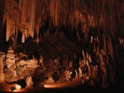Trecho da caverna da Mangabeira